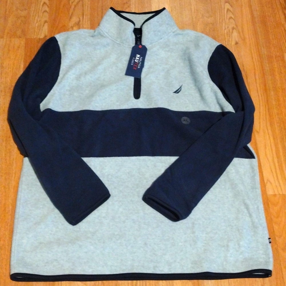 New Nautica Sweater Size XL